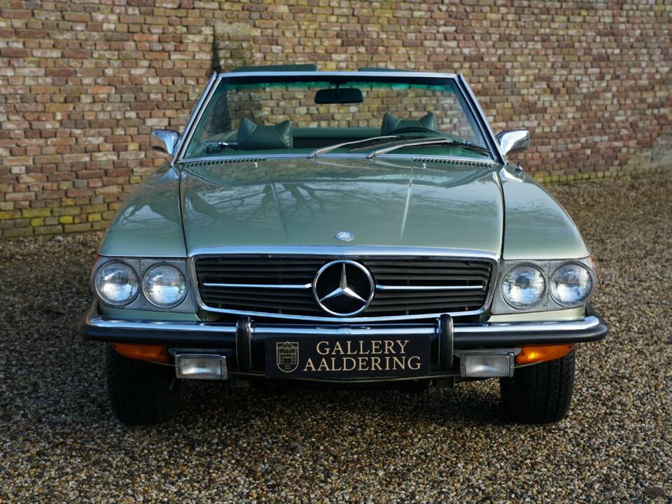 Imagen 5/50 de Mercedes-Benz 450 SL (1973)