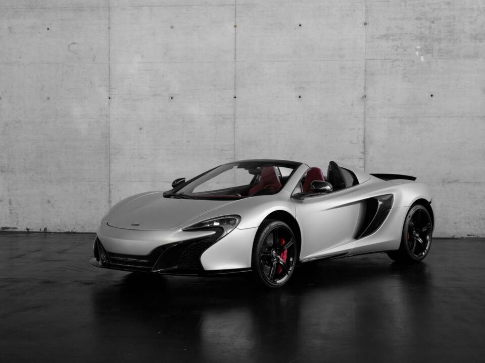 Bild 3/50 von McLaren 650S Spider (2016)
