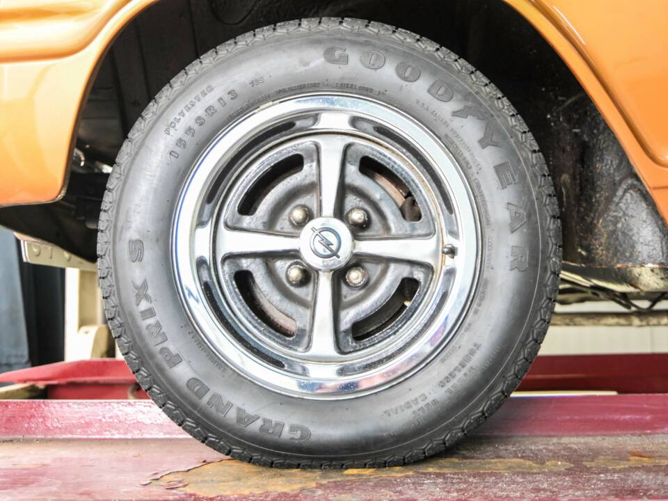 Imagen 50/50 de Opel Kadett 1,2 S (1972)