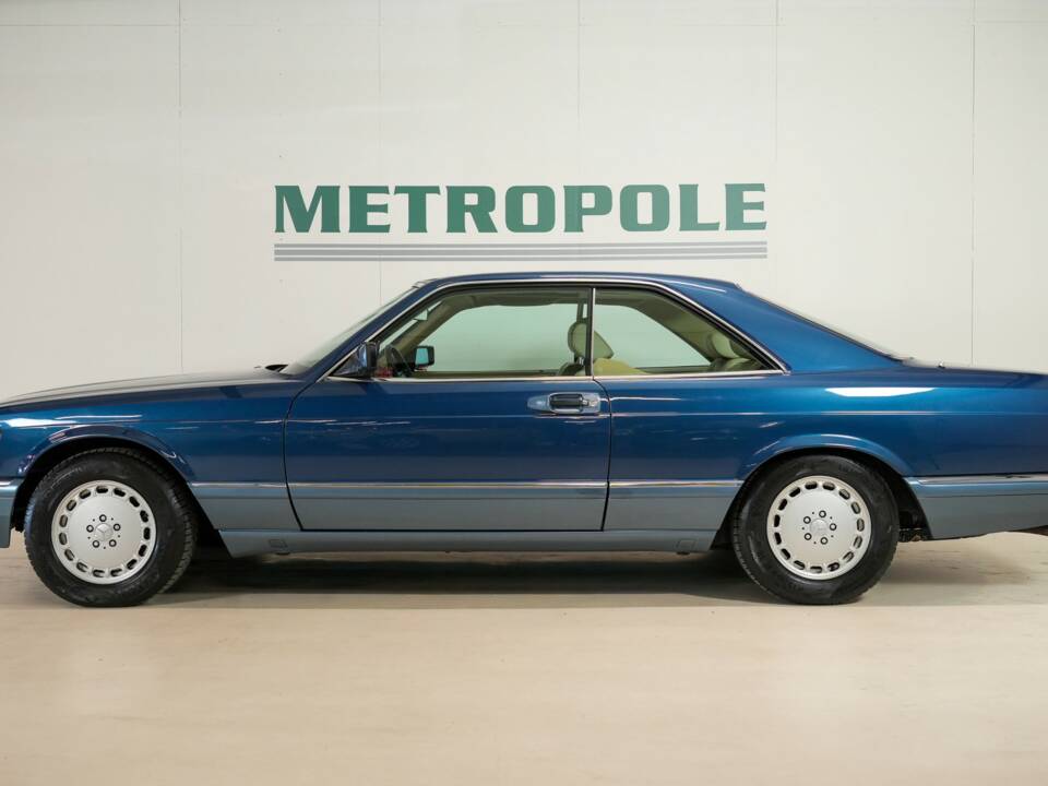 Image 8/41 of Mercedes-Benz 560 SEC (1990)