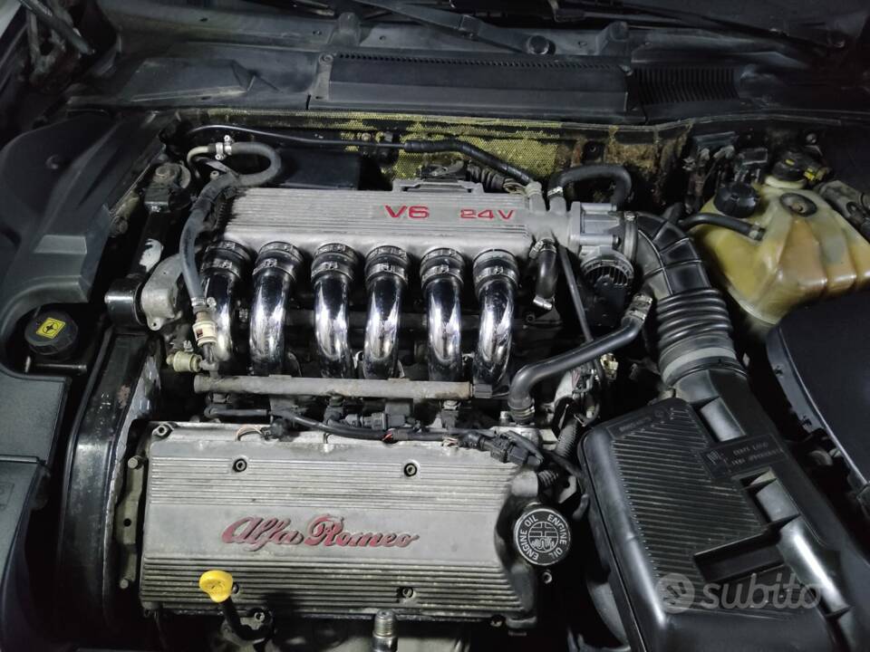 Image 8/50 de Alfa Romeo 166 2.5i V6 24V (2001)