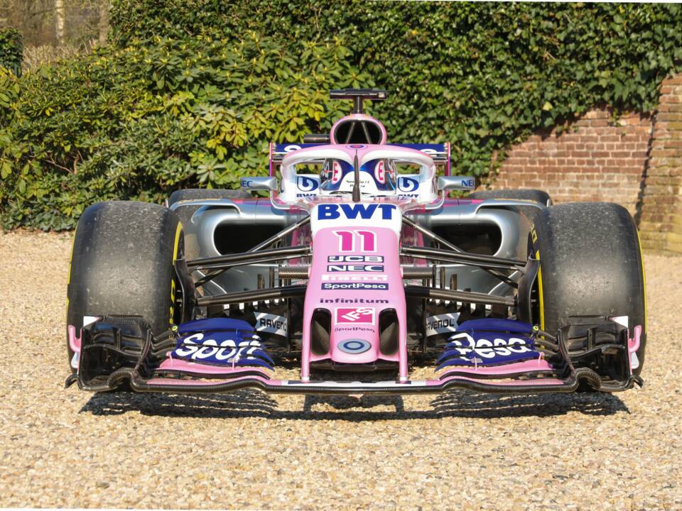 Image 4/48 of Force India VJM10 (2017)