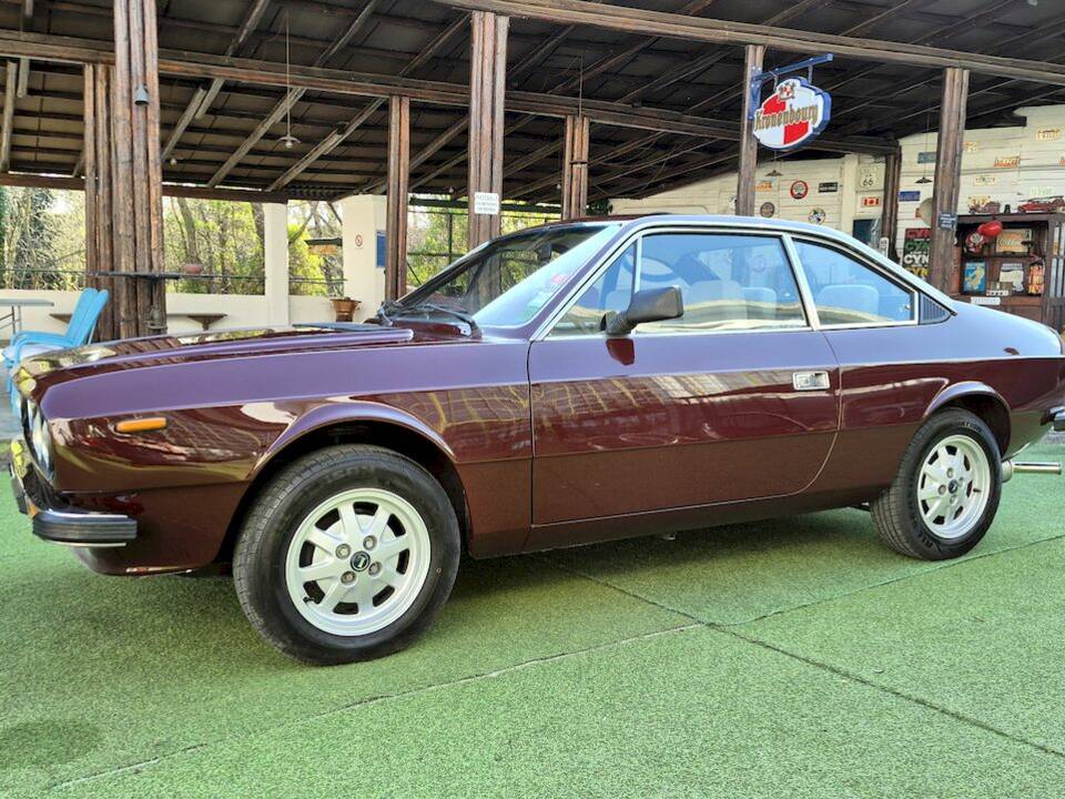 Imagen 5/60 de Lancia Beta Coupe 1300 (1978)