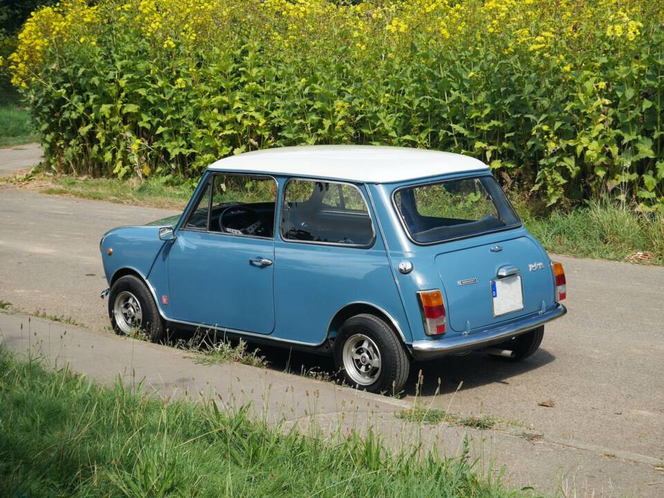 Bild 30/32 von Innocenti Mini Cooper 1300 (1973)