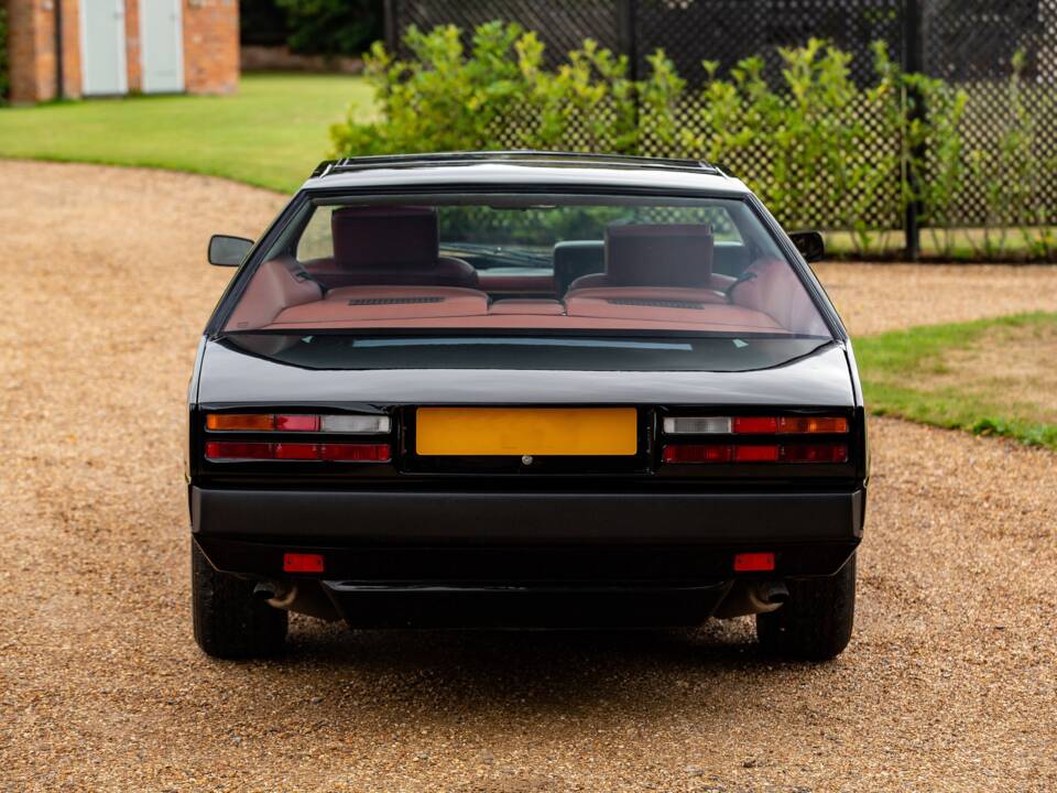 Image 17/43 of Aston Martin Lagonda (1979)