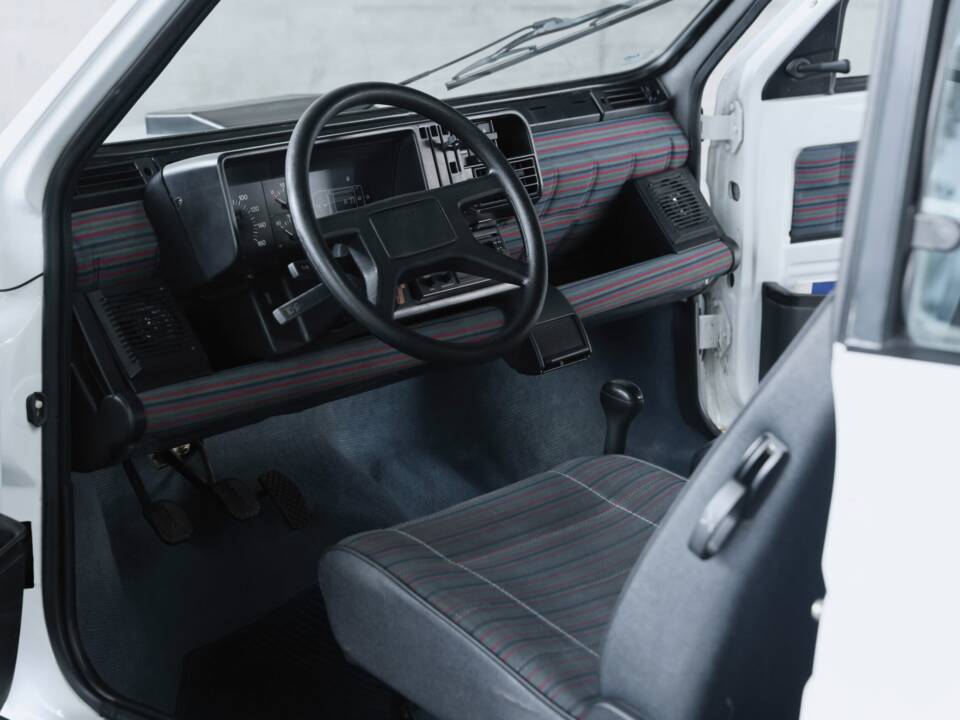 Bild 13/50 von FIAT Panda 4x4 1,0 (1990)