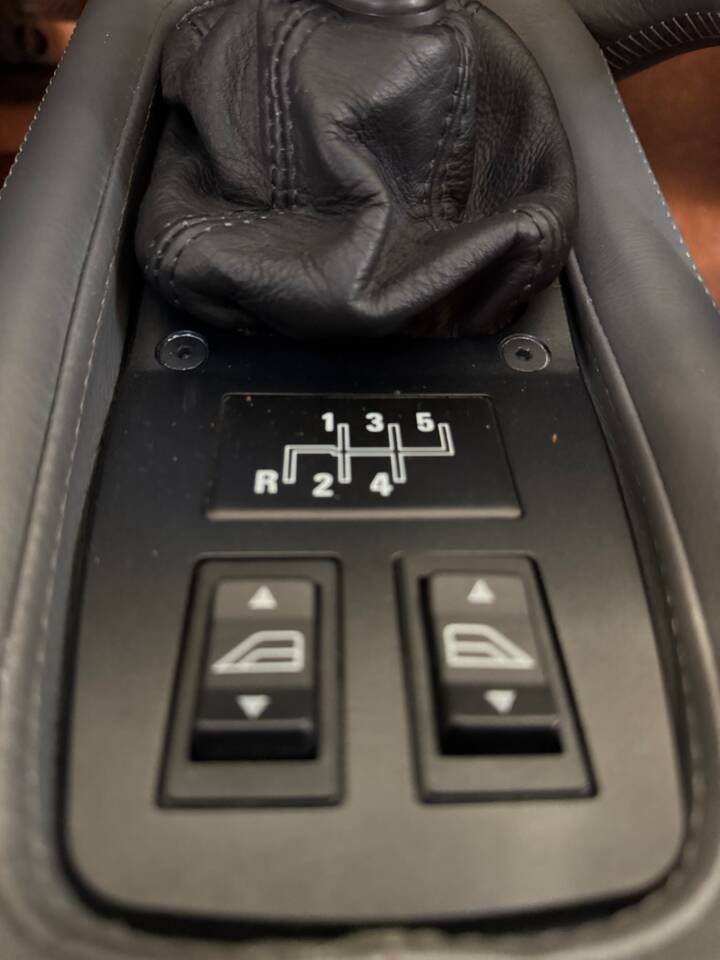 Imagen 28/47 de Jaguar XJ 220 (1993)