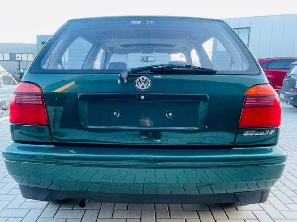 Image 9/16 of Volkswagen Golf III 1.8 (1996)