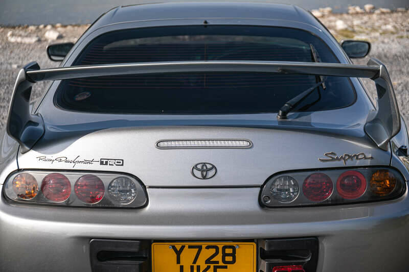 Immagine 10/39 di Toyota Supra 3.0 Turbo (2001)