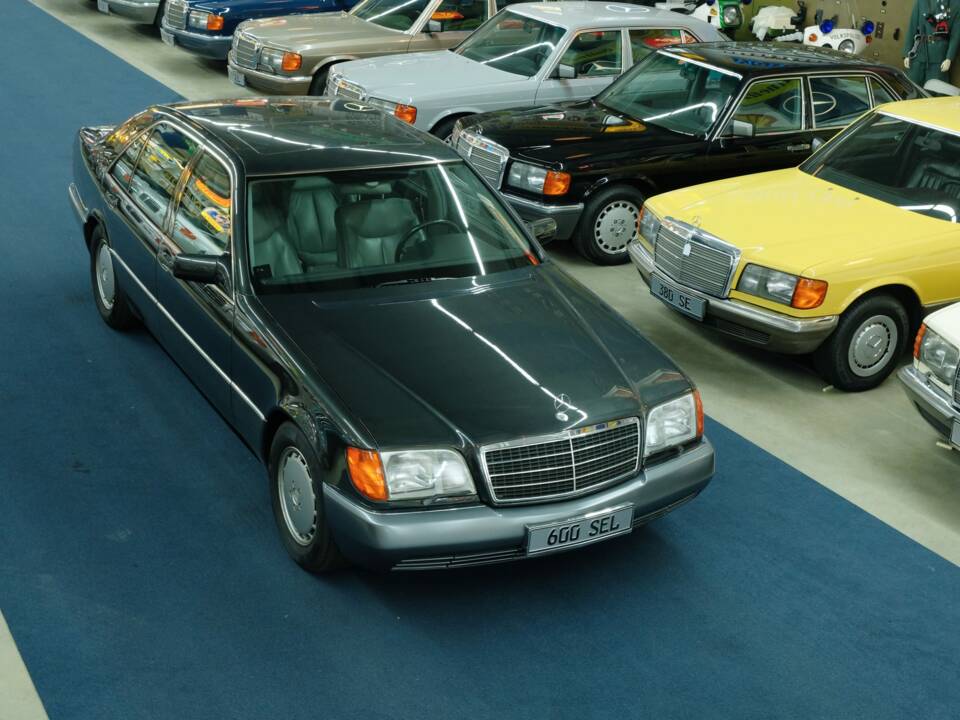 Bild 1/50 von Mercedes-Benz 600 SEL (1992)