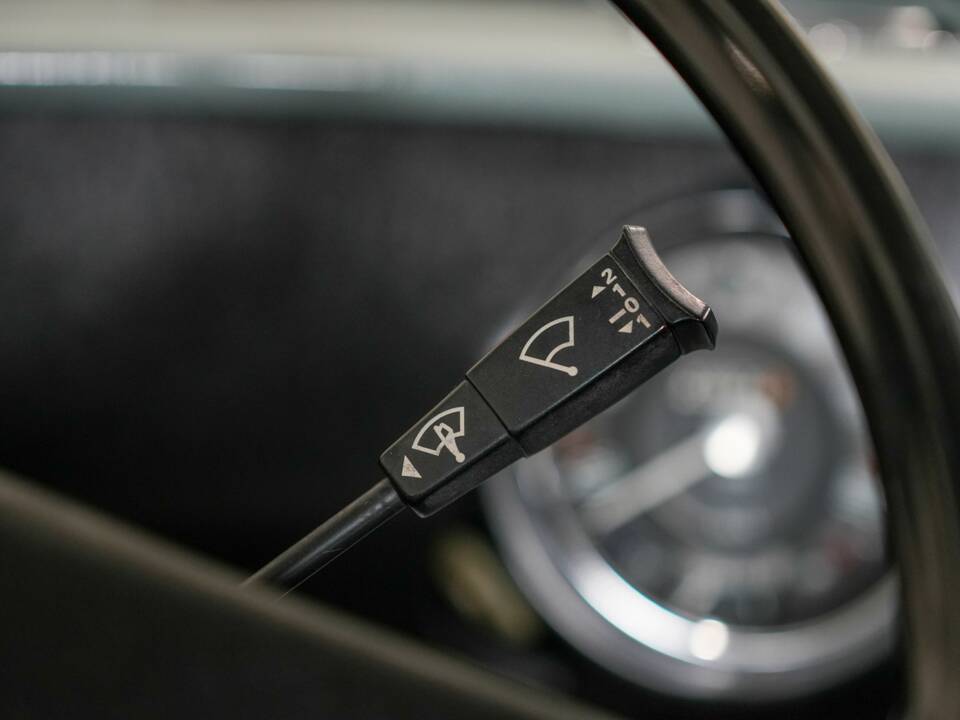 Bild 19/35 von Austin Mini Van (1983)