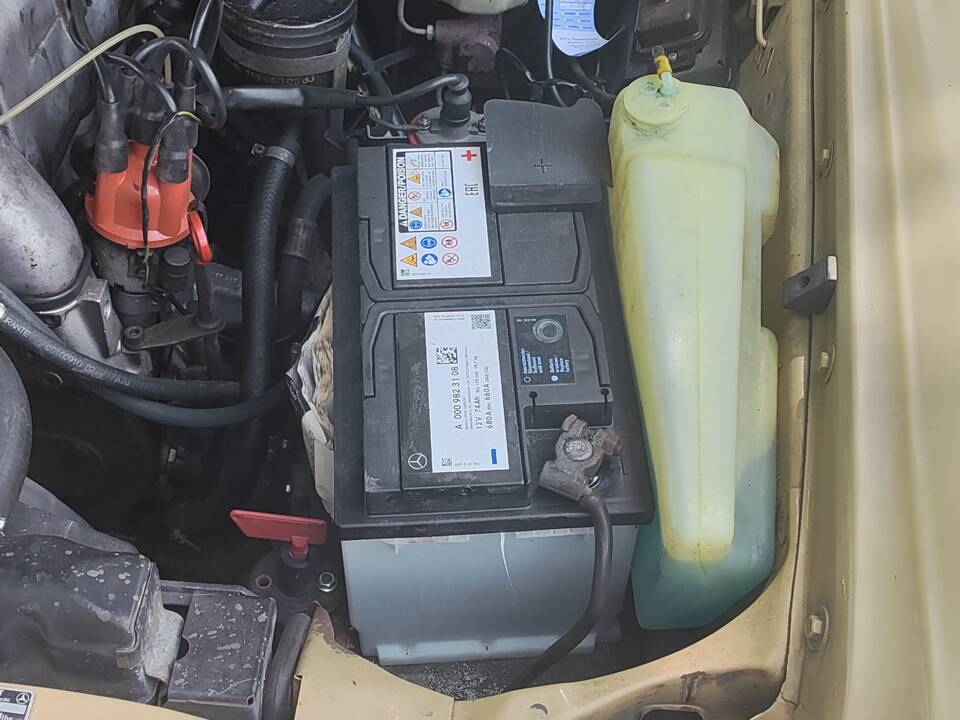 Bild 50/59 von Mercedes-Benz 230&#x2F;4 (1974)