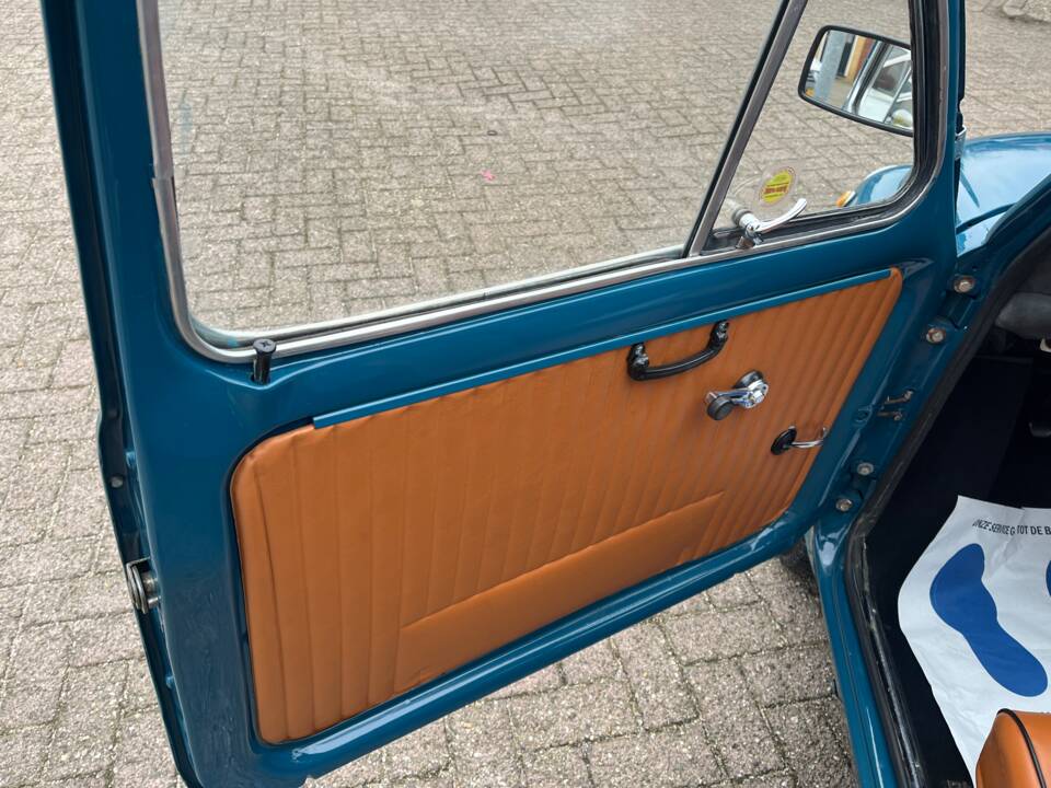 Image 2/37 of FIAT 500 F (1969)