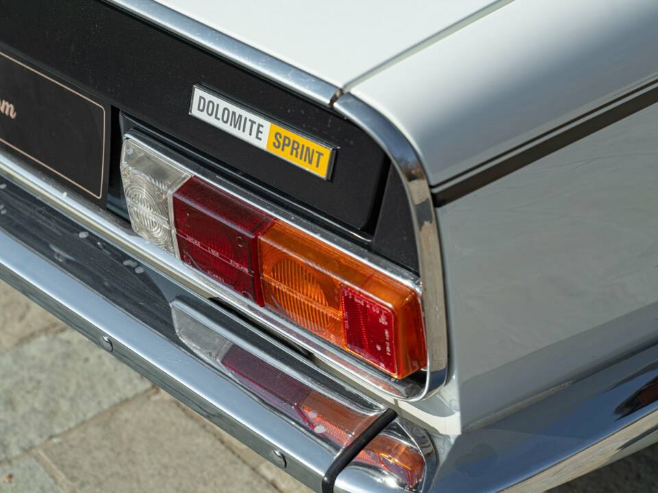 Image 17/50 of Triumph Dolomite Sprint (1979)