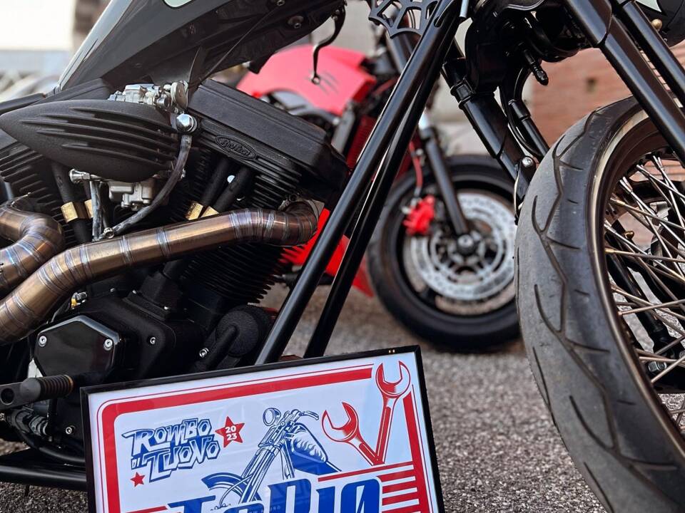 Imagen 36/60 de Harley-Davidson DUMMY (2017)