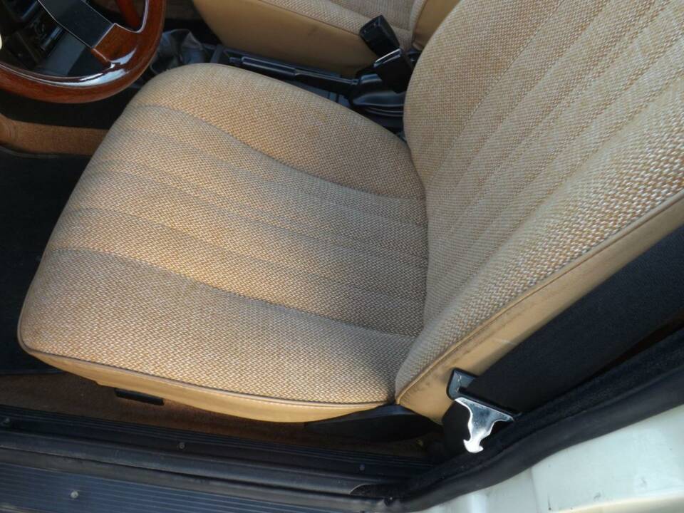 Image 28/50 of Alfa Romeo Giulietta 1.8 (1983)