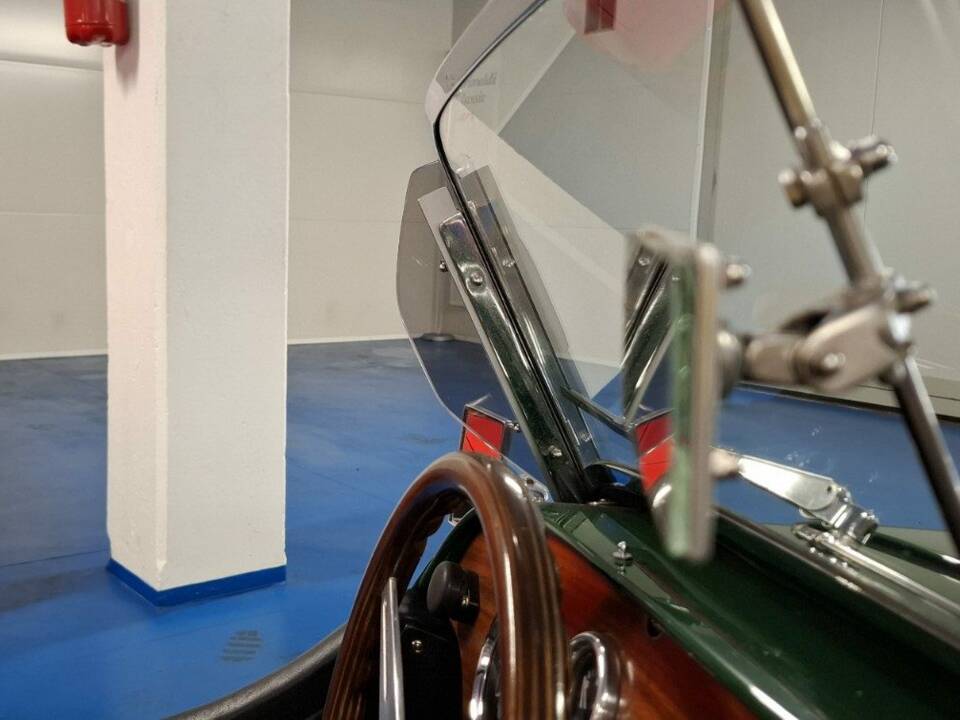 Bild 42/50 von Morgan 4&#x2F;4 Series V (1964)