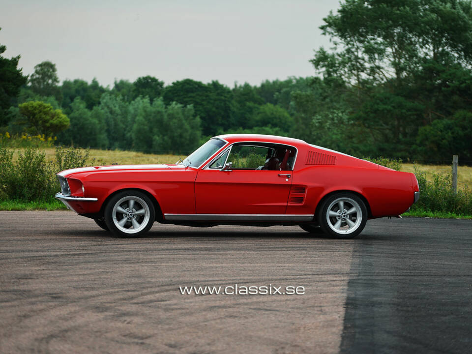 Bild 22/26 von Ford Mustang 289 (1967)