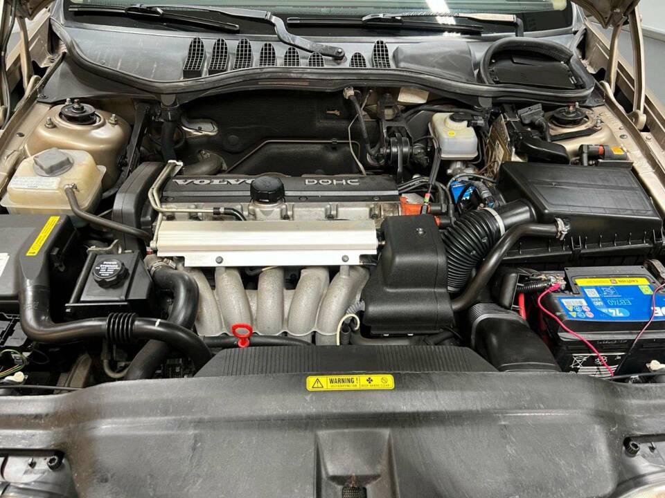 Bild 5/15 von Volvo 850 2.5-10V (1994)