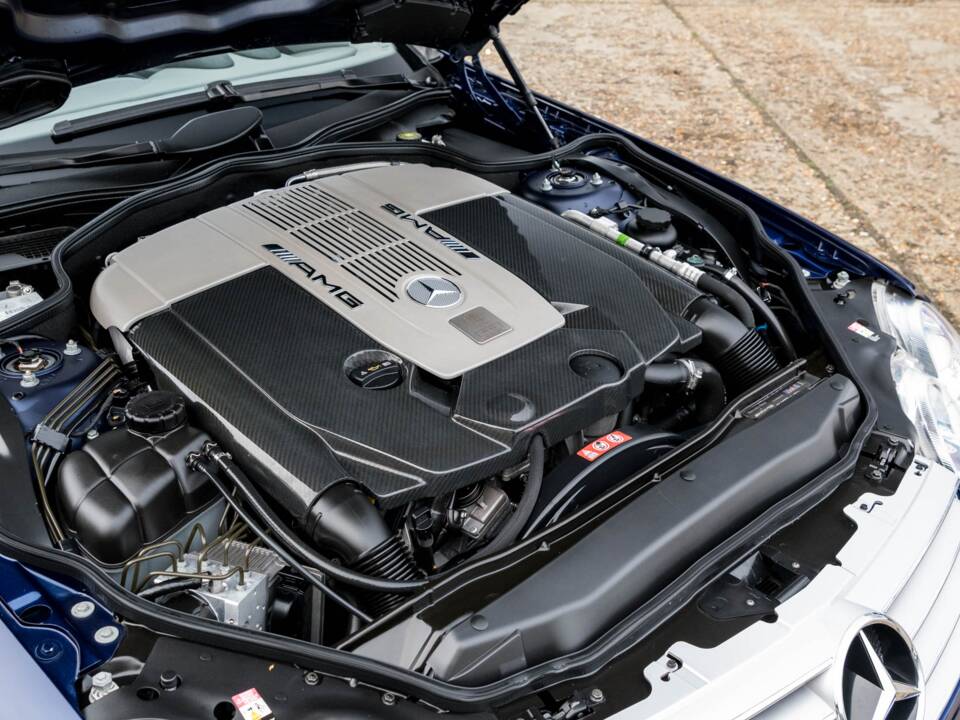 Image 36/42 of Mercedes-Benz SL 65 AMG (2006)