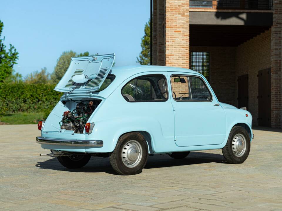 Image 41/49 of FIAT 600 (1957)