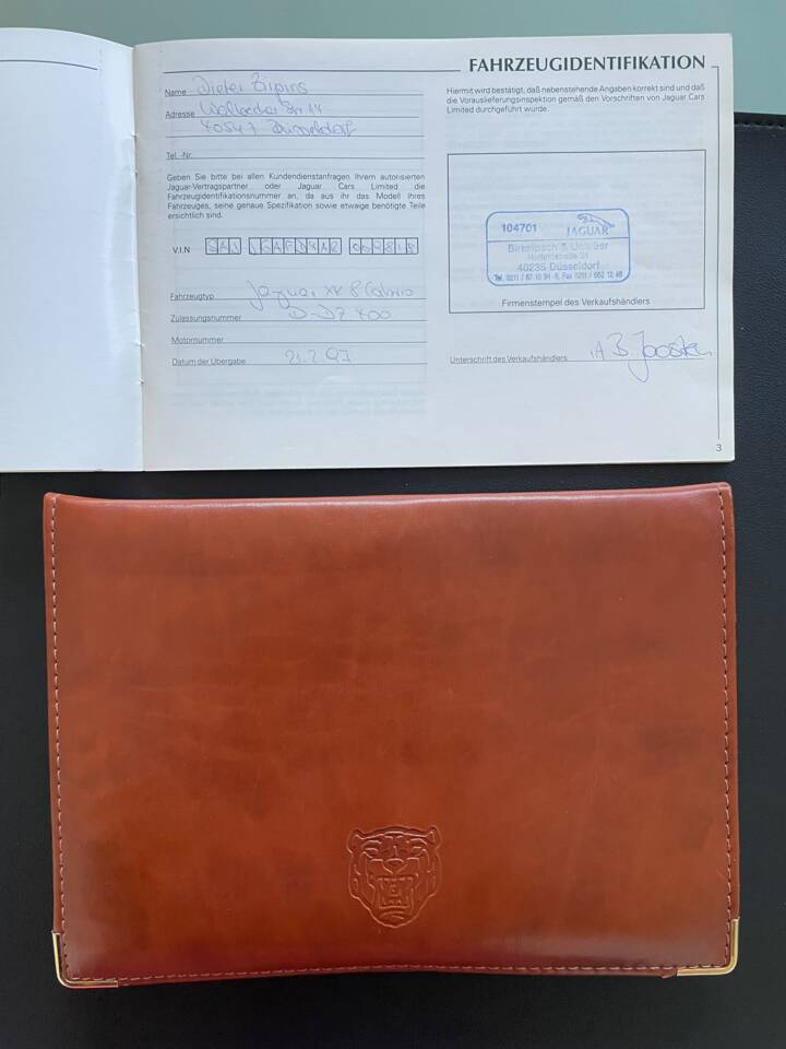 Imagen 33/46 de Jaguar XK8 4.0 (1997)