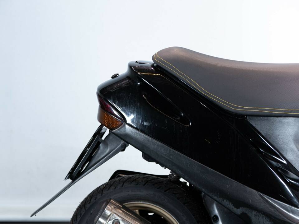 Bild 33/50 von Honda DIO ZX (1993)