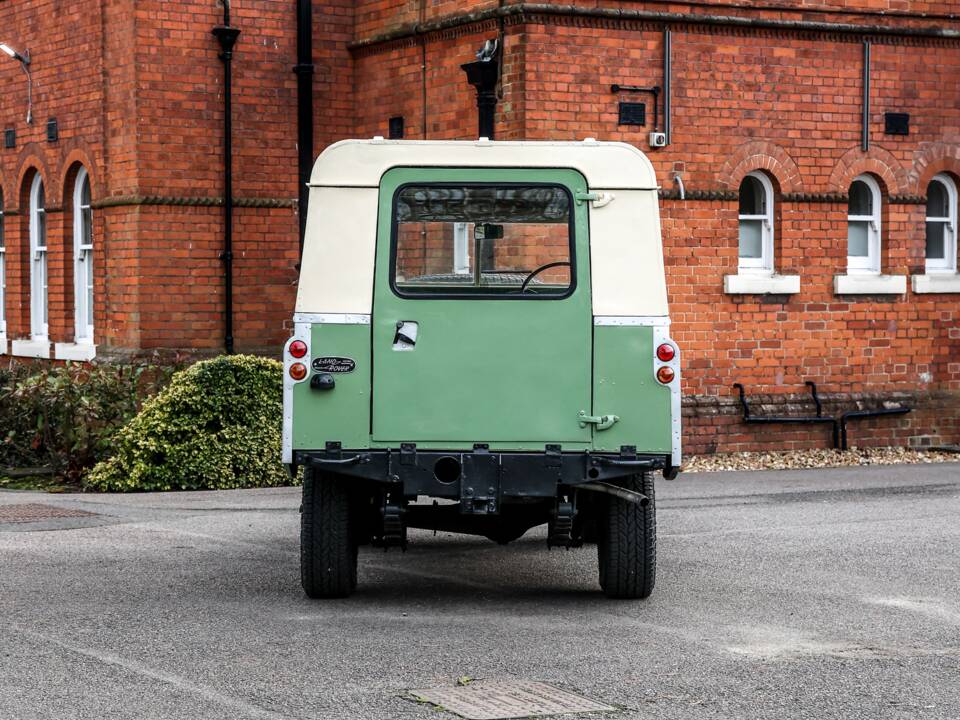 Immagine 15/32 di Land Rover 88 (1969)