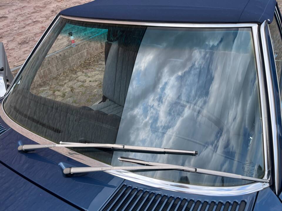 Afbeelding 97/146 van Mercedes-Benz 380 SL (1982)
