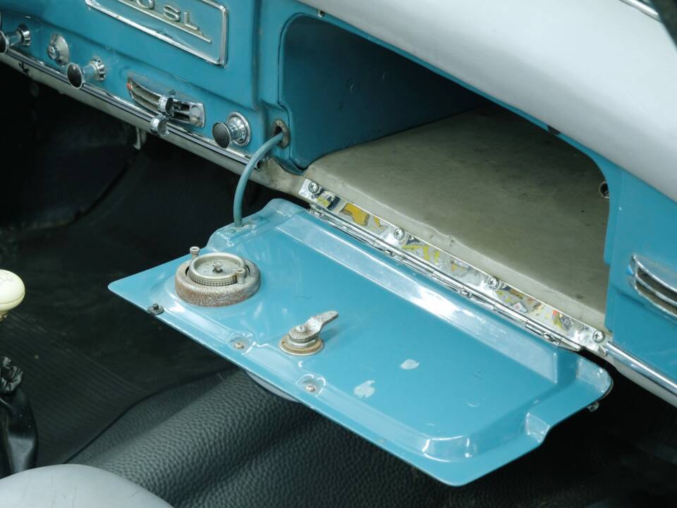 Bild 17/50 von Mercedes-Benz 190 SL (1960)