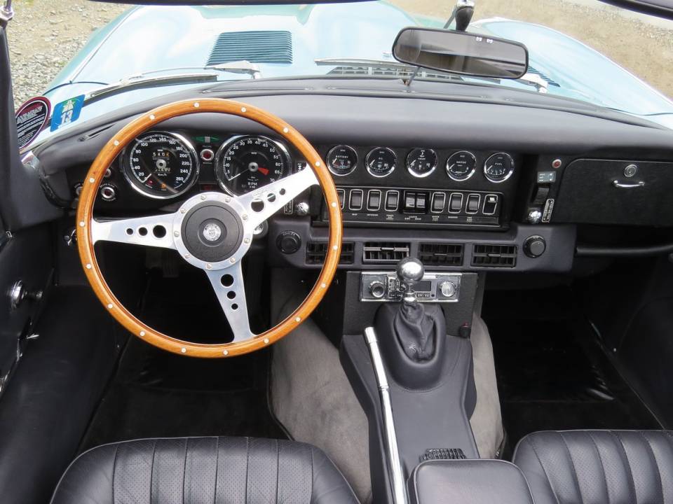 Bild 25/50 von Jaguar E-Type V12 (1973)