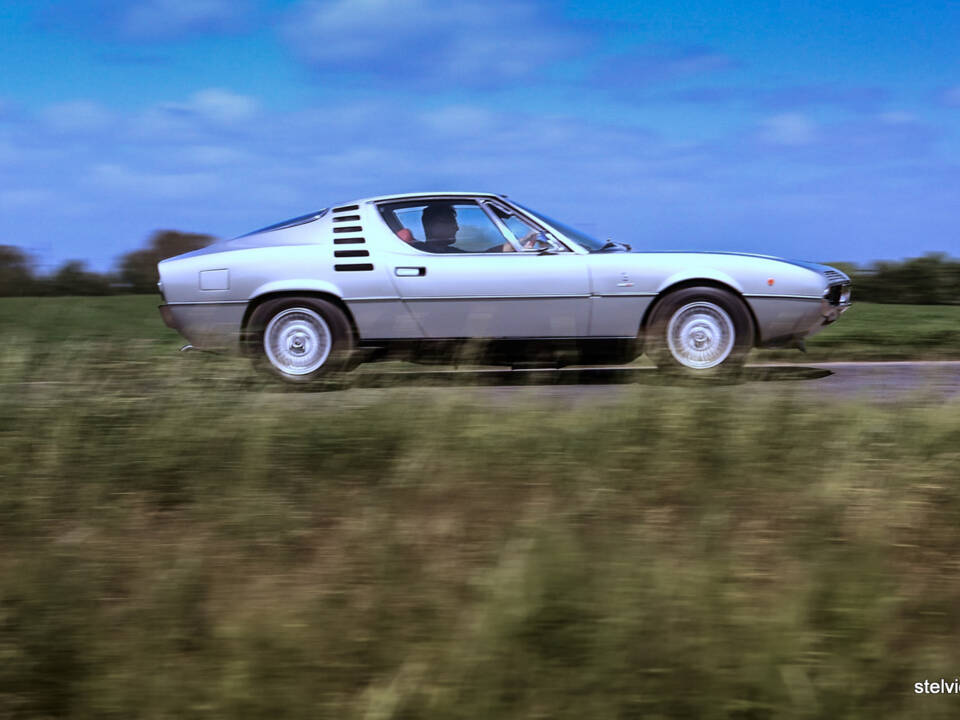Afbeelding 42/45 van Alfa Romeo Montreal (1972)