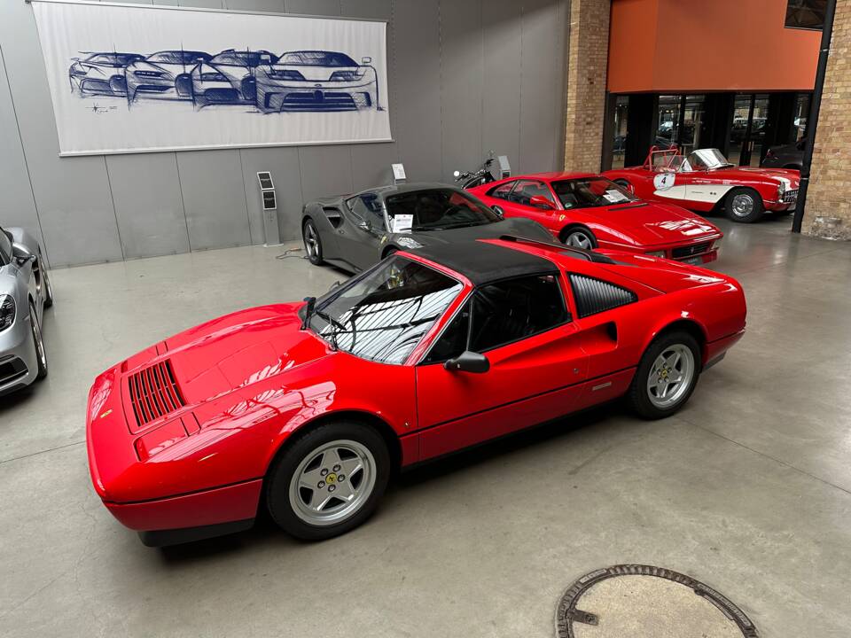 Bild 3/22 von Ferrari 328 GTS (1987)