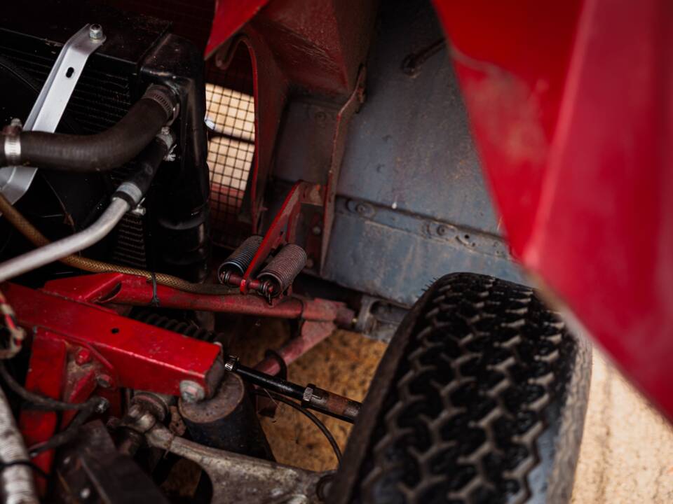 Image 42/46 of Jaguar E-Type (2+2) (1966)