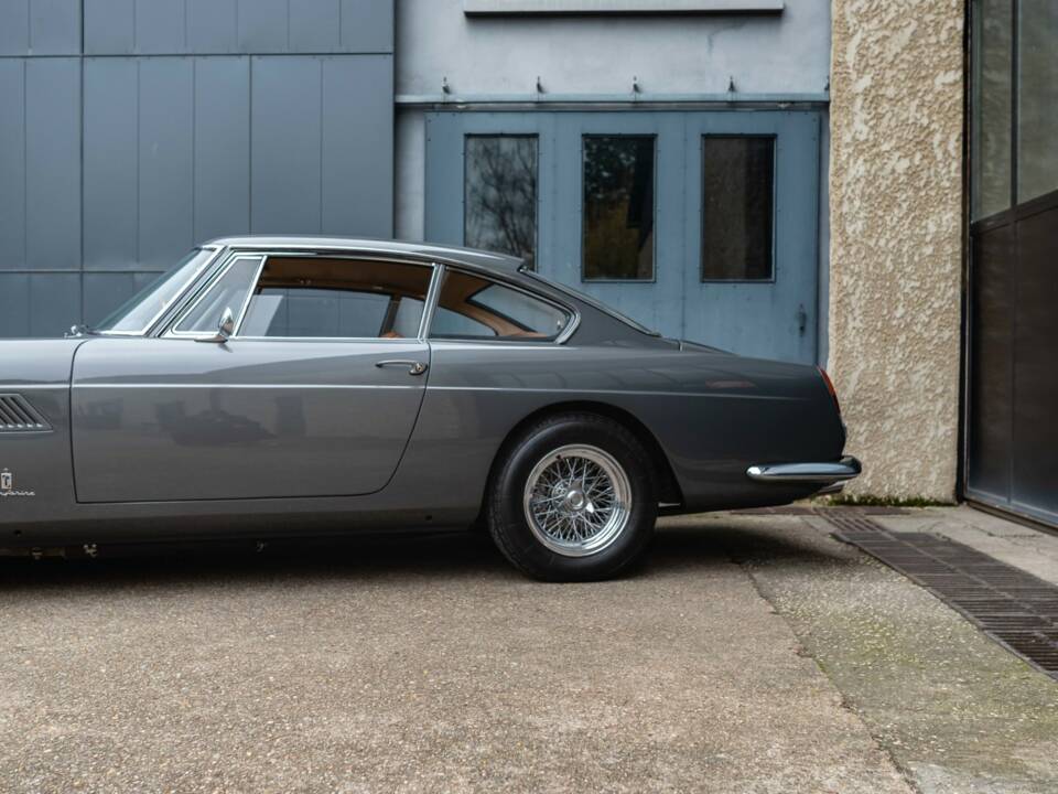 Bild 10/50 von Ferrari 250 GT/E (1963)