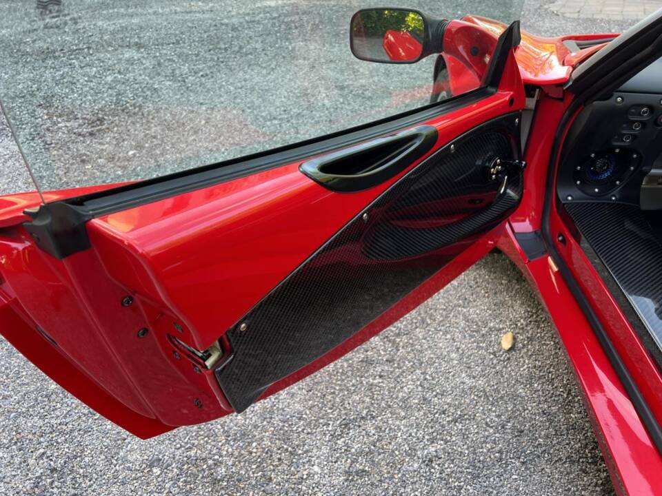 Image 16/22 of Lotus Elise (2002)