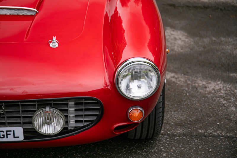 Image 24/24 of Ferrari 250 GT SWB Berlinetta (1998)