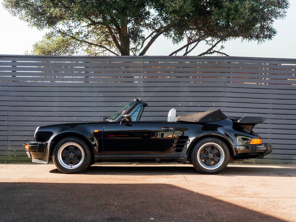 Imagen 9/60 de Porsche 911 Carrera 3.2 (WTL) (1988)