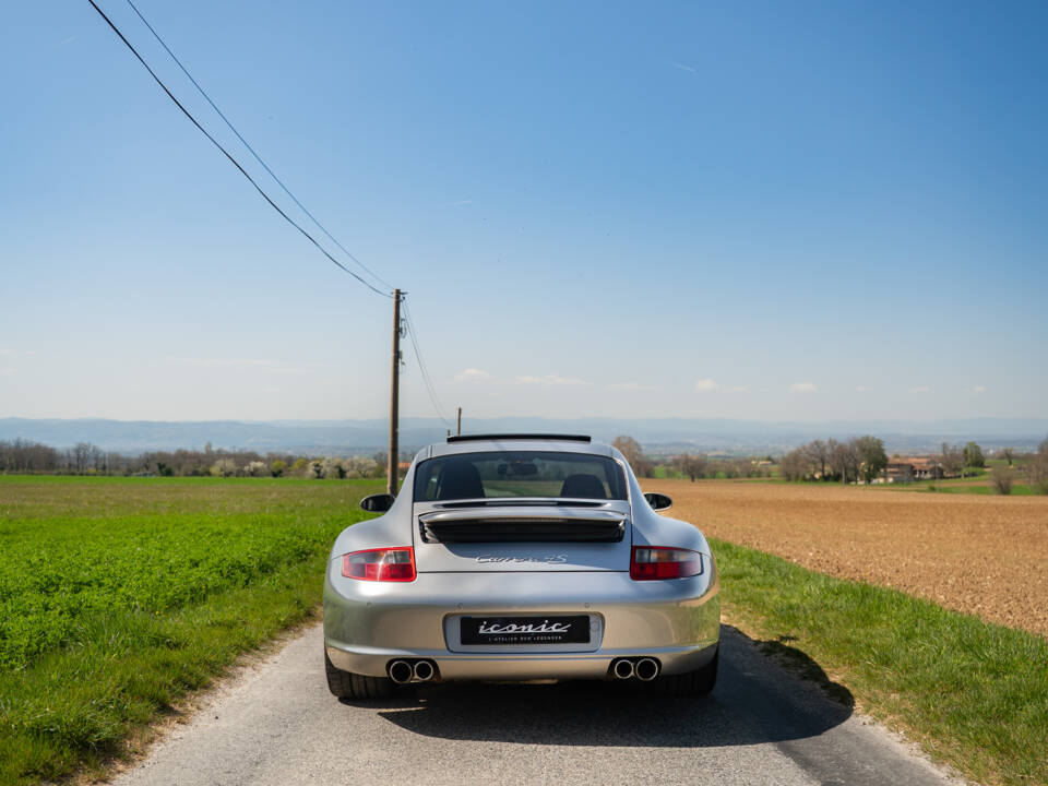 Image 4/82 of Porsche 911 Carrera 4S (WLS) (2006)