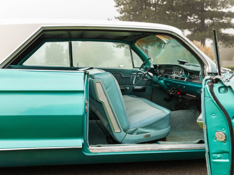 Immagine 29/48 di Cadillac Coupe DeVille (1962)