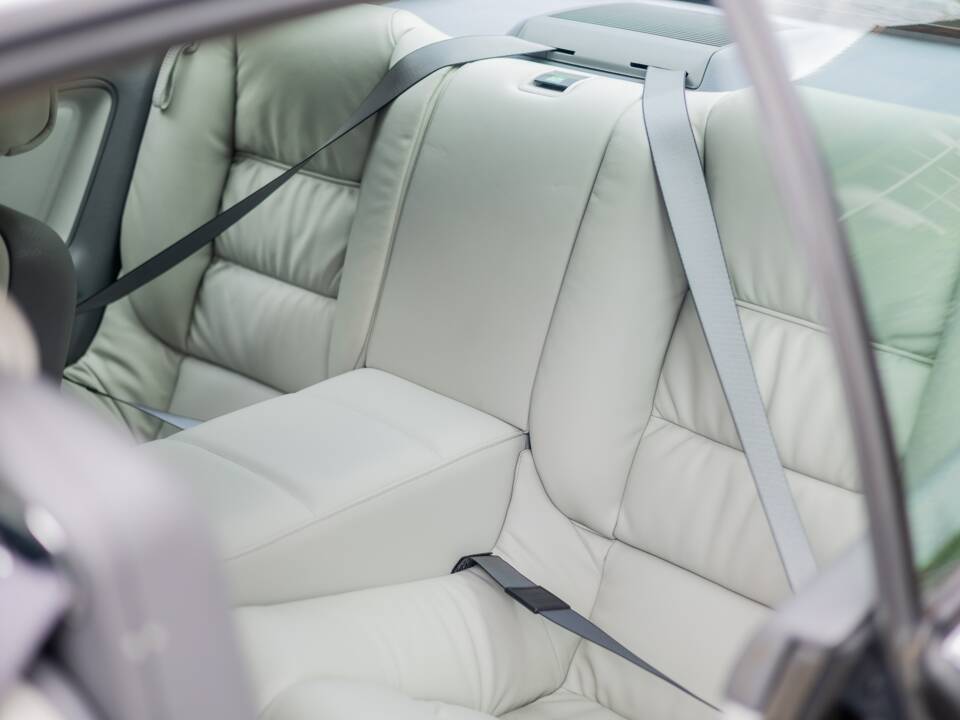 Image 20/35 de BMW 850Ci (1994)