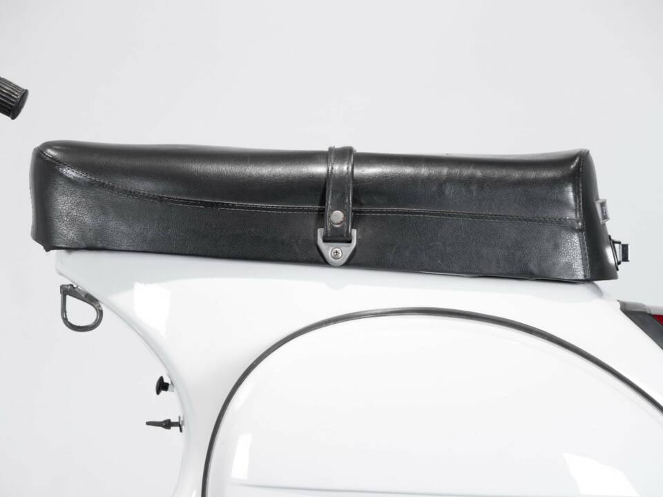 Image 11/50 of Piaggio DUMMY (1980)