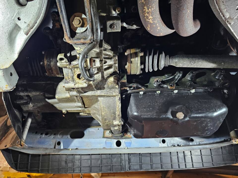 Bild 13/50 von Volkswagen Golf I GTI 1.6 (1980)