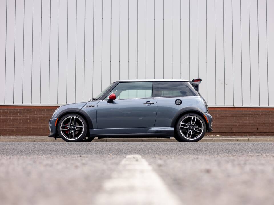 Image 8/50 of Mini Cooper S JCW GP (2006)