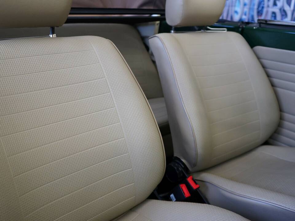 Image 24/53 of Volkswagen Beetle 1303 LS (1978)