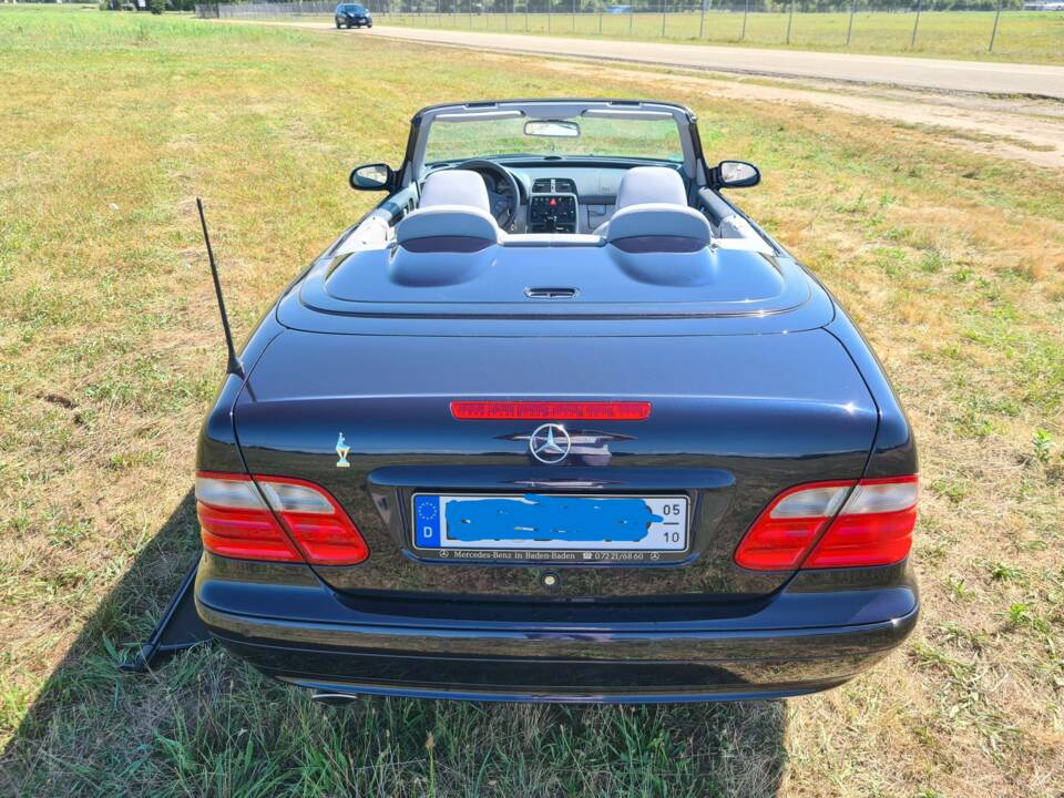 Bild 16/17 von Mercedes-Benz CLK 200 Kompressor (2000)