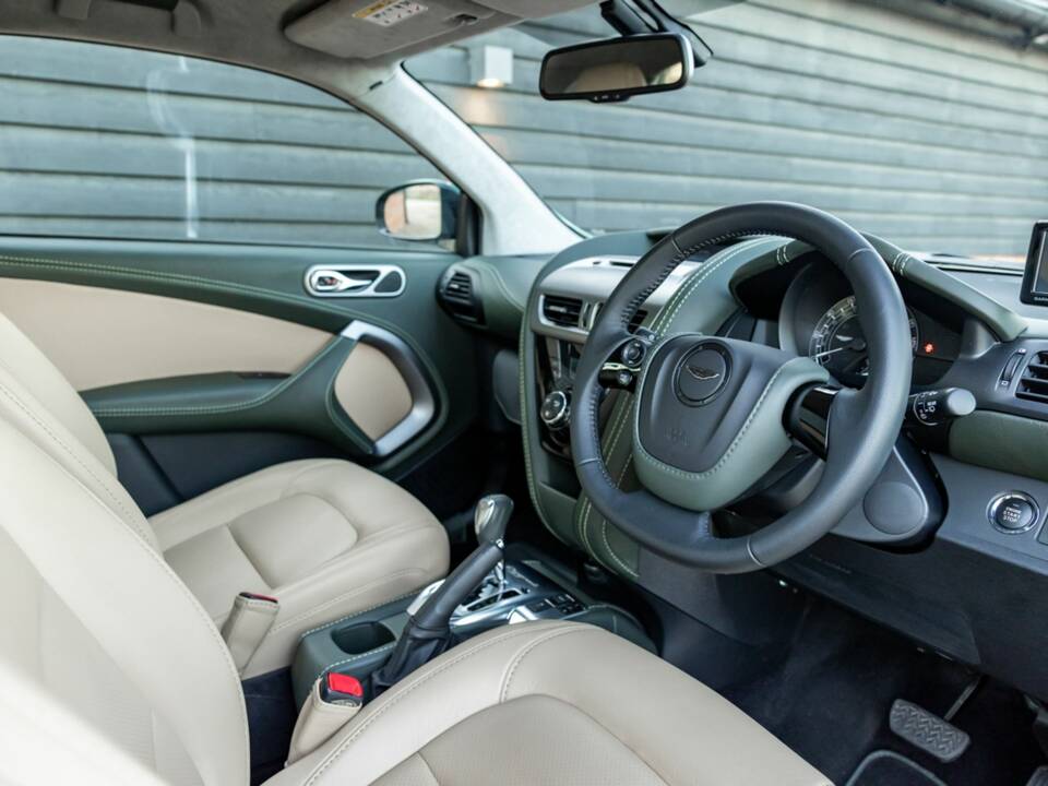 Image 4/50 of Aston Martin Cygnet (2013)