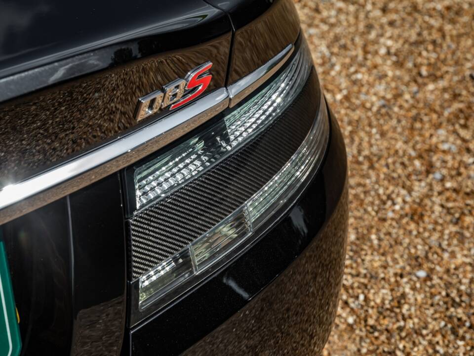 Image 29/59 of Aston Martin DBS (2012)