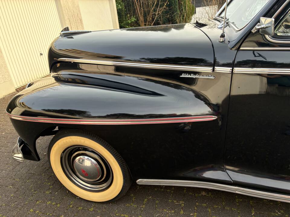 Immagine 8/18 di Oldsmobile 66 (1941)