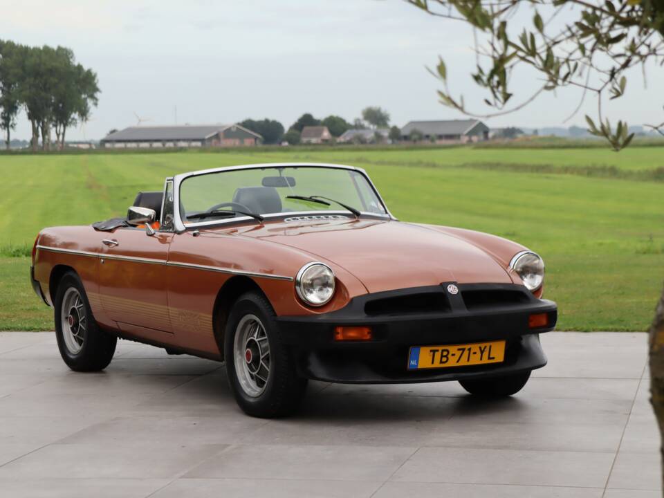 Image 43/50 of MG MGB Limited Edition (1981)